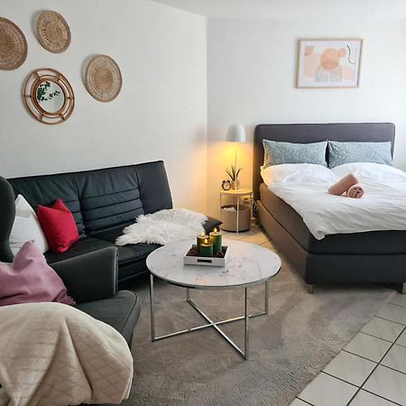 Ferienwohnung Rote Tuer - Landleben Pur! Kirchhain Eksteriør bilde